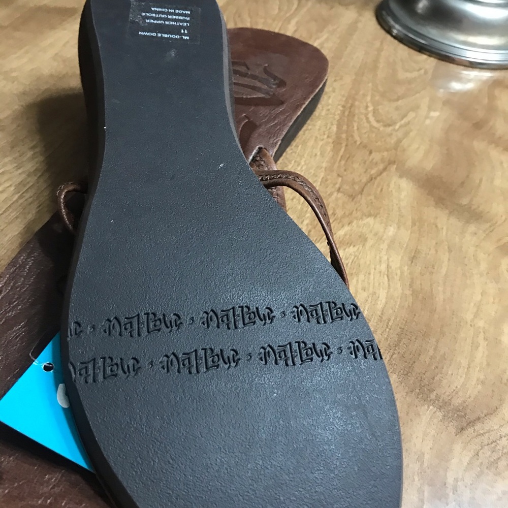 Shoes - Picture 5 of 7